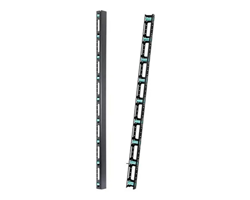 Vertikalni panel ranzirni, 47U, 94x70mm, par