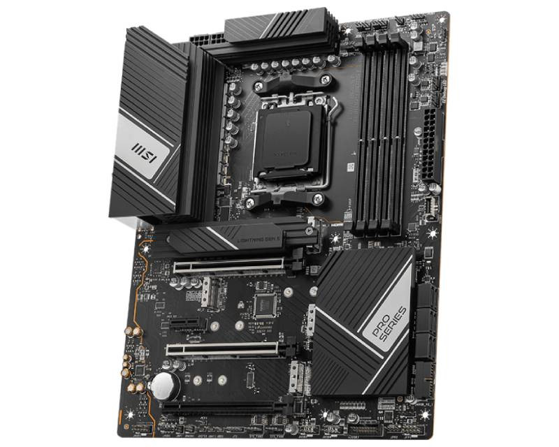 PRO X670-P WIFI  outlet 